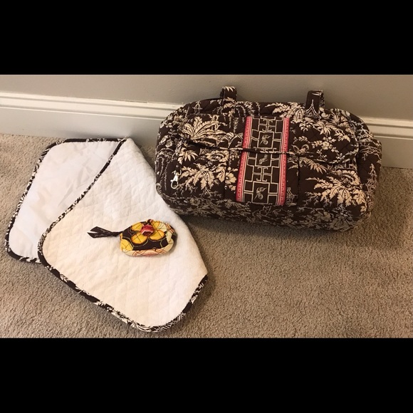 Vera Bradley gorgeous diaper bag (+ mini bag!) - Picture 1 of 6